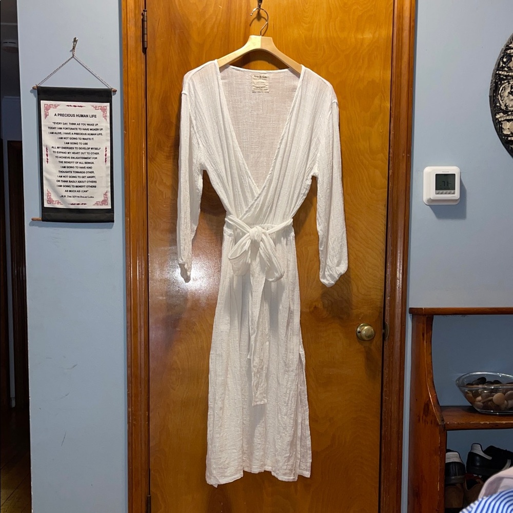 Chic White Gauze Poolside Coverup